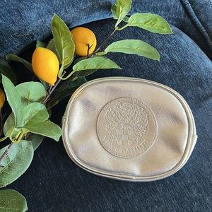 🌟SALE🌟Small silver Vince Camuto makeup bag